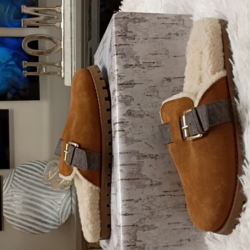 New Michael Kors Judd Brown Suede Mules Shearling Lined Lug Soles Size 7 - Picture 5 of 15